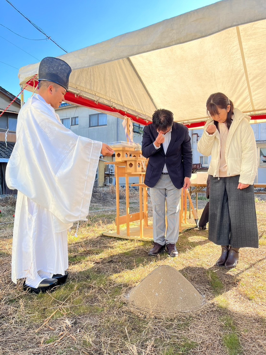 地鎮の儀の様子｜倉敷市玉島I様邸地鎮祭